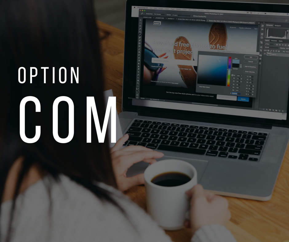 En com, on boit du café.